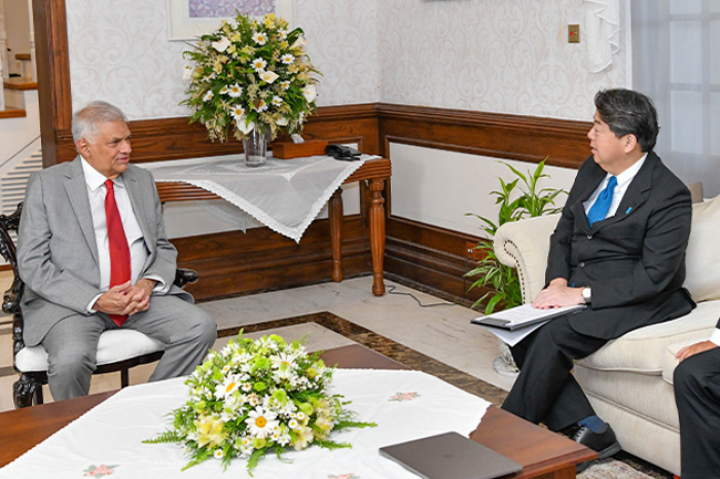 Japanese FM, Sri Lanka President discuss cooperation and regional stability