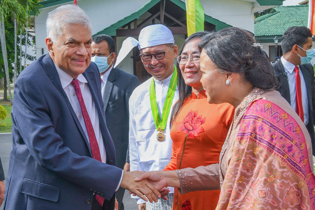 Sri Lanka aims for FTAs with ASEAN countries � President