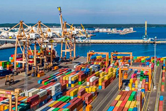 Gazette issued easing import restrictions on vehicles used for public transport 