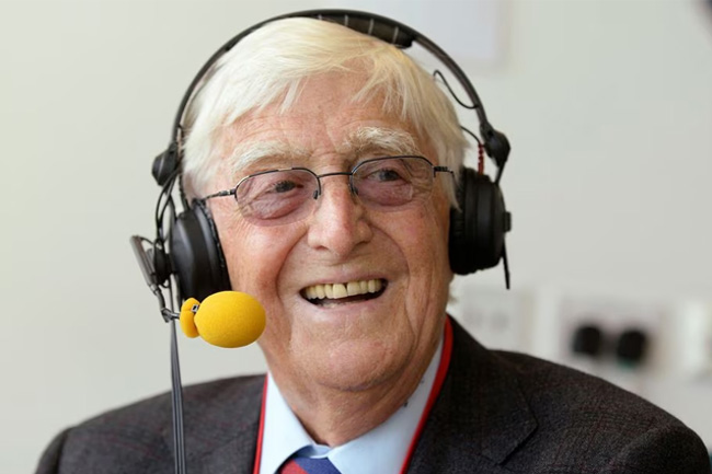 UK’s ‘king of the chat show’ Michael Parkinson dies aged 88