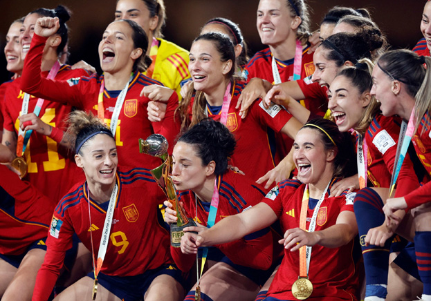 Spains women players to end boycott after federation commits to change