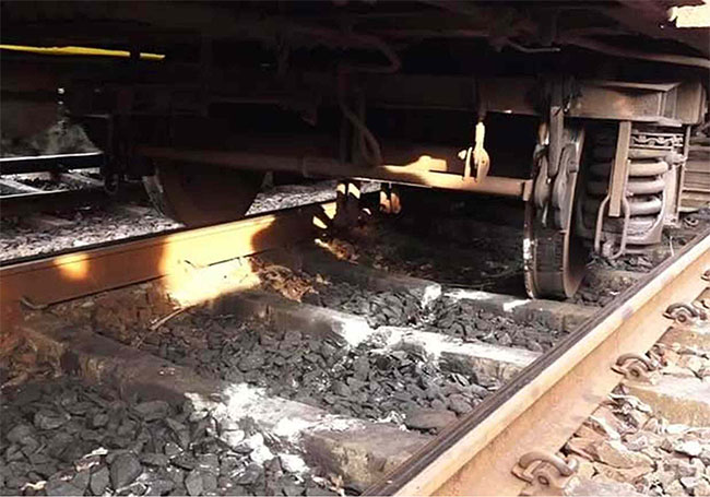 Trains delayed on coastal line due to derailment