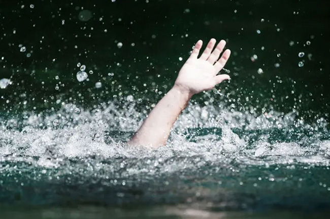 Person reported missing after swept away by strong water currents 