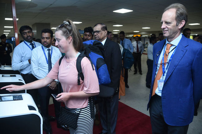 SriLankan Airlines introduces self-check-in kiosks, baggage drop at BIA 