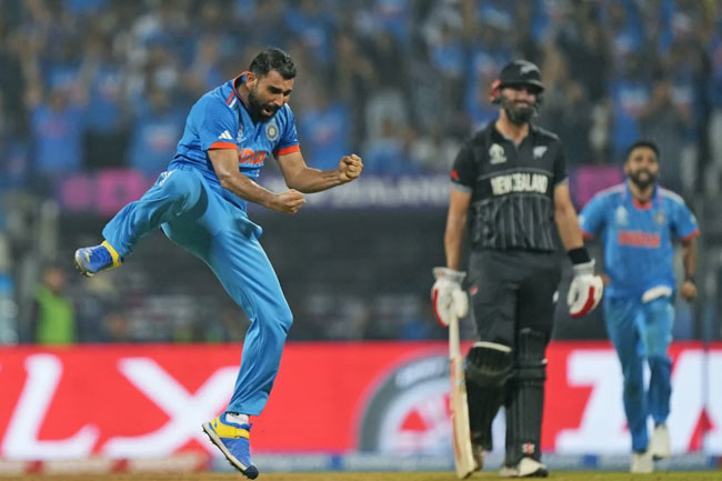 Mohammed Shami�s seven wickets take India to World Cup final after 12 years