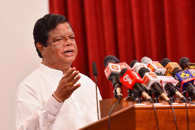 There is only an economic solution to overcome crisis, not a political solution � Bandula