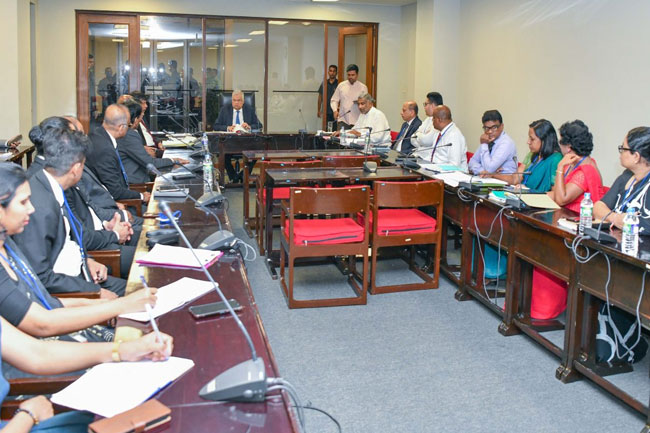 President facilitates allocation of 40-perch land to Sri Lanka Law College