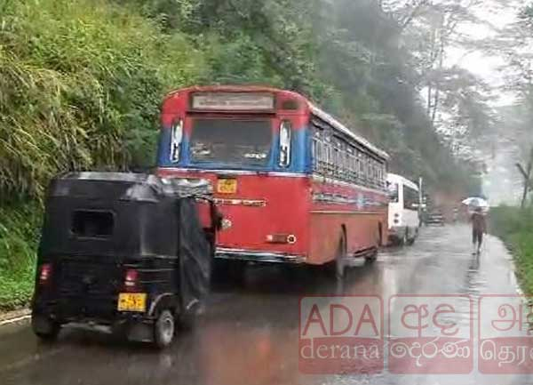 Traffic on Hatton - Colombo main road back to normalcy 