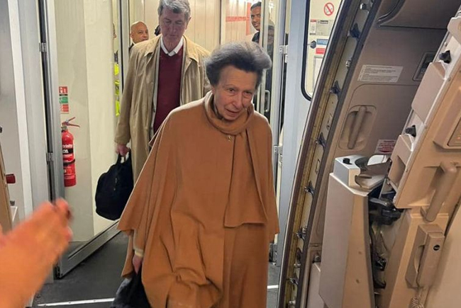 UKs Princess Anne arrives in Sri Lanka