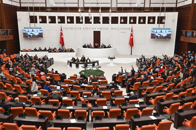 Turkeys parliament approves Swedens NATO membership, lifting a key hurdle