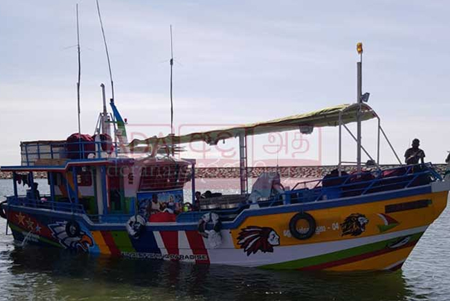 Sri Lankan fishing trawler and crew hijacked by pirates rescued