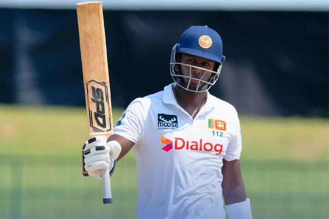   Angelo Mathews hammers his 16th Test century