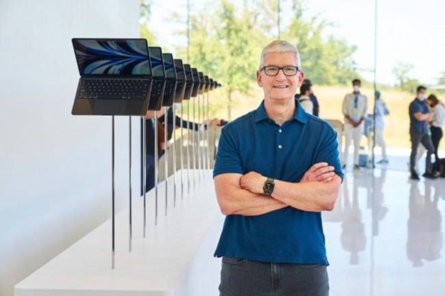 Apple defeats lawsuit claiming it overpaid CEO Tim Cook, others