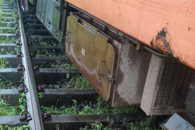 Derailment disrupts railway operations on Up-country Line