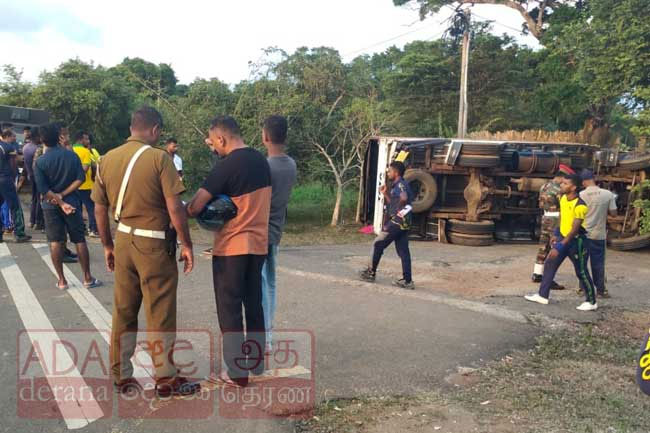 Six including army personnel injured in Kilinochchi bus-lorry collision