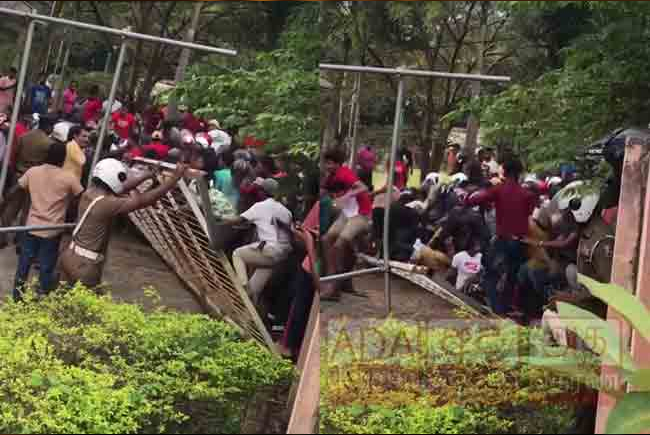 Tense situation as crowds clamour for SL v AFG match tickets in Dambulla