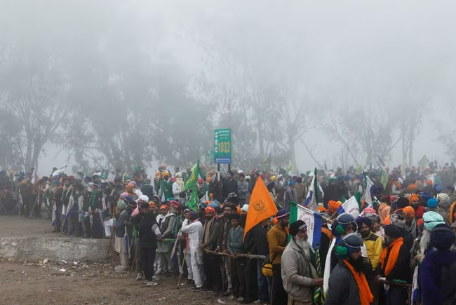 Police fire tear gas at Indian farmers marching on capital