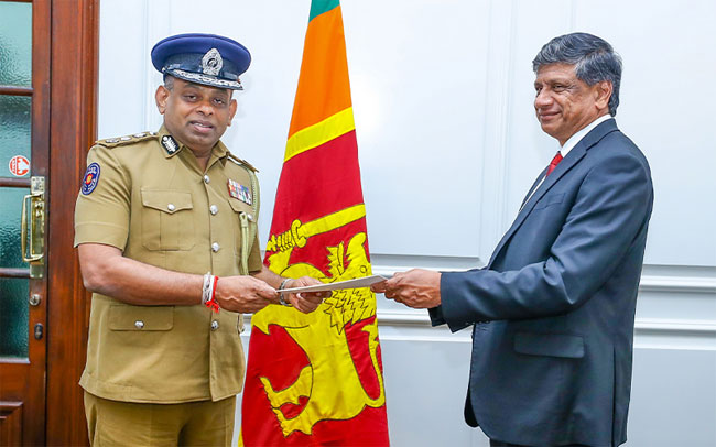 Deshabandu Tennakoon appointed IGP