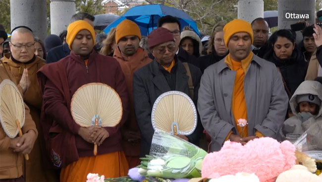 Community members hold vigil for Sri Lankan victims of Ottawa mass stabbing