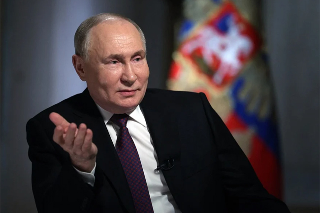 Putin warns the West, says Russia is ready for nuclear war