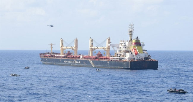 India navy recaptures ship from Somali pirates and rescues crew