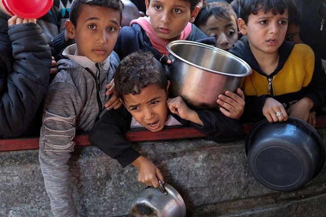 Over 13,000 children killed in Gaza in Israels offensive, says UN agency