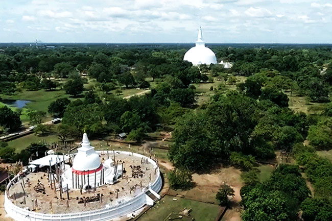 India provides more grants to build houses in Buddhist sacred town of Sri Lanka