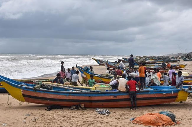 Indian fishermen threaten to boycott Lok Sabha election over arrests Sri Lanka Navy