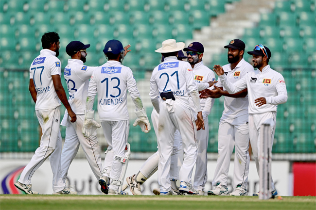 Sri Lanka thrash Bangladesh in second Test to sweep series