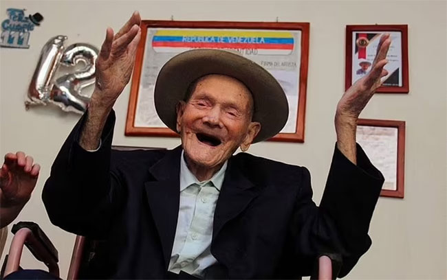Worlds oldest man dies weeks before 115th birthday
