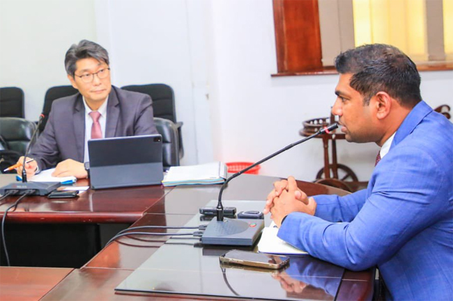 Top ADB official, Minister Kanchana discuss regional power cooperation