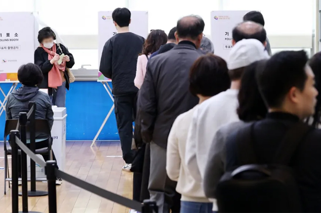 Counting underway in South Koreas parliamentary elections