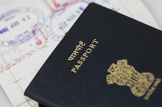 Couple arrested for trying to travel to Sri Lanka using fake passports