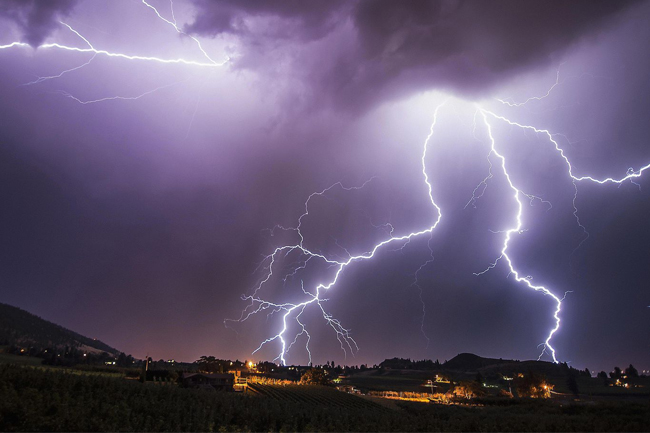 Advisory issued for severe lightning in five provinces