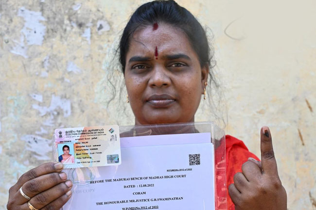 Indian election: K. Nalini becomes first resident of Sri Lankan refugee camp to vote