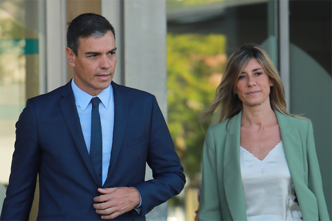 Spains PM Pedro Snchez halts public duties as wife faces inquiry