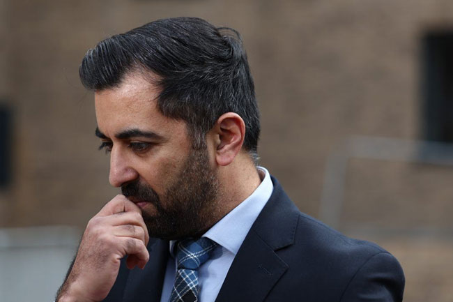 Scotlands Humza Yousaf resigns as countrys leader