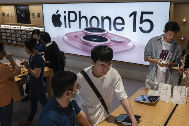 Apple plans record $110 billion share buyback amid challenging earnings report