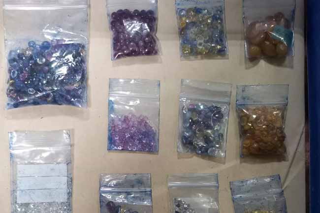 Passenger arrested over attempt to smuggle gemstones at BIA