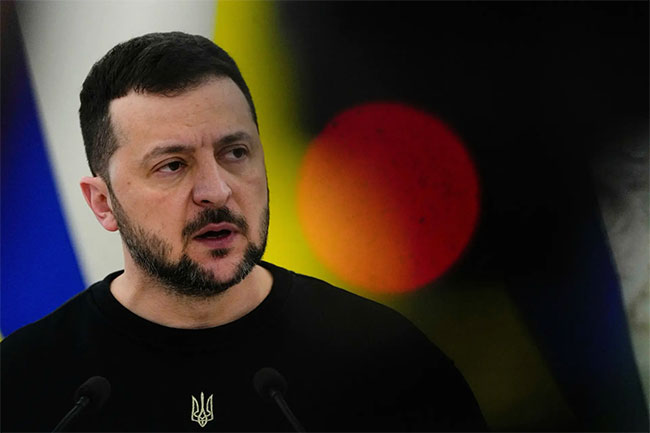 Ukraine says it foiled Russian plot to assassinate President Zelenskyy