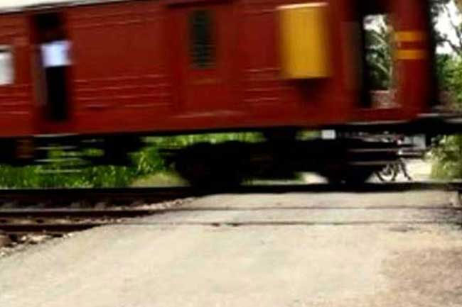 Three youths killed as train hits motorcycle in Boossa