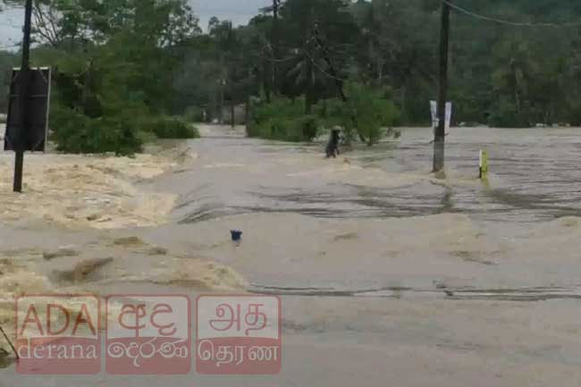 10 dead and 5 still missing due to bad weather in Sri Lanka