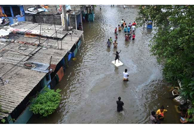 Govt to remove unauthorized constructions in Colombo and suburbs to tackle flooding 