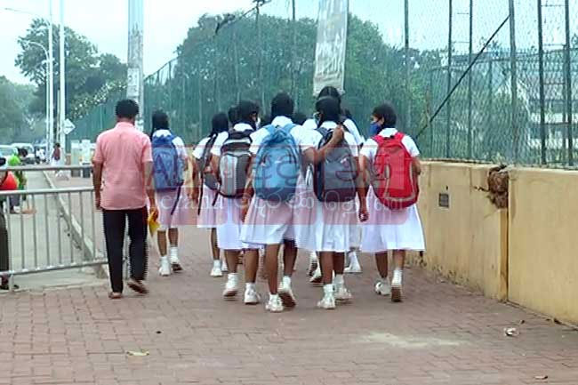 Notice issued on functioning of schools tomorrow 