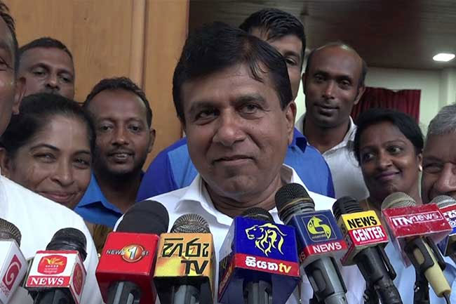 SLFP leadership issue will be solved after winning Presidential Election - Wijeyadasa