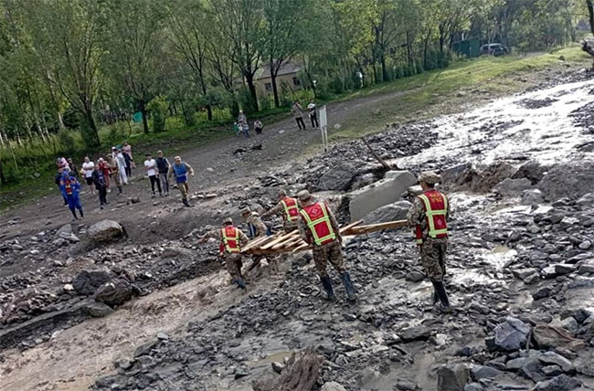Seven killed in Kyrgyz mud slides