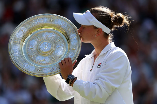 Barbora Krejčkov wins first Wimbledon title
