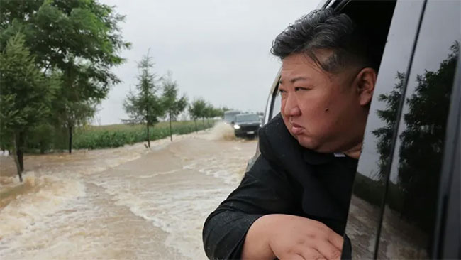 Thousands rescued from devastating North Korea floods