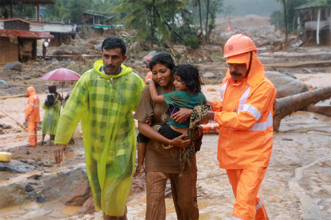 Keralas Wayanad landslide: At least 41 dead, more rain predicted