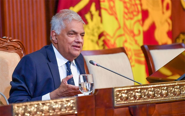 Over 100 ex-provincial councillors pledge support to President Ranil